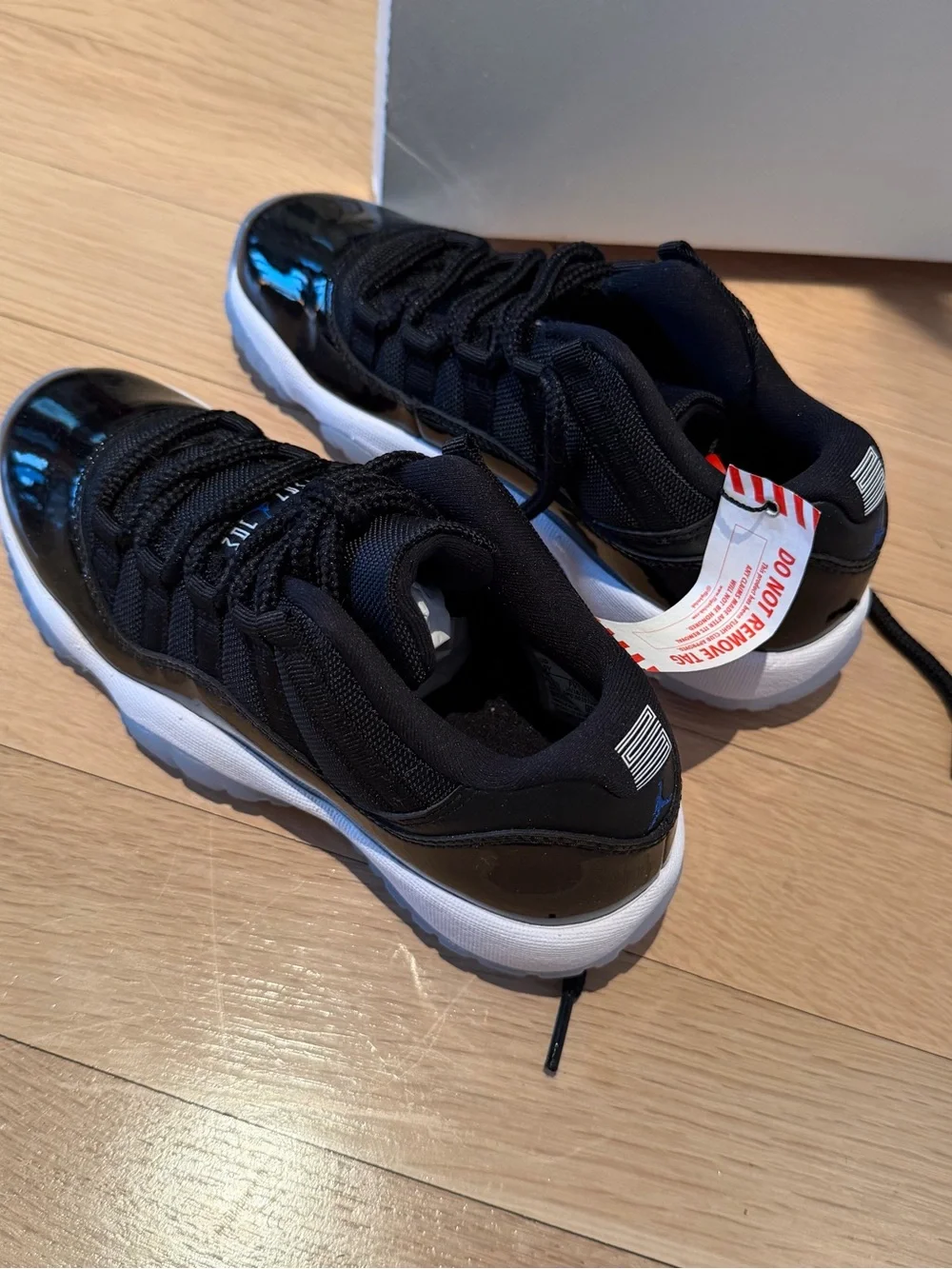 Air Jordan 11 Retro Low Space Jam